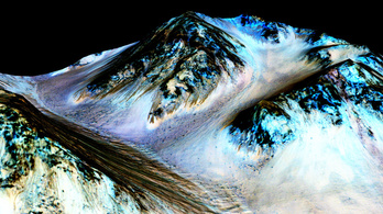 Folyékony, sós víz van a Marson