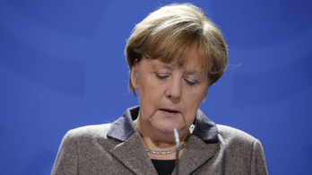 Nagyot zuhant Angela Merkel támogatottsága Köln miatt