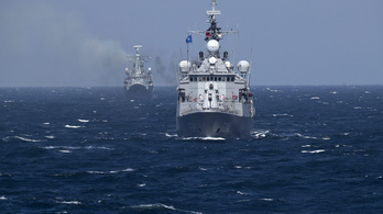 A NATO hajókat küld az embercsempészek ellen