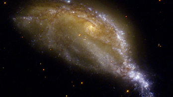 Galaxisok százait fedezték fel a Tejútrendszer mögött