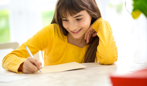 7 ok, amiért jó, ha van levelezőtársa a gyereknek