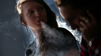 A brit orvosok az e-cigit ajánlják leszokáshoz