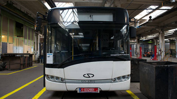 Metrópótló buszok: elhalasztották a döntést
