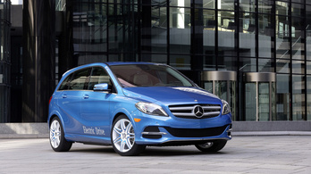 Belehúz a Mercedes: négy új villanyautó 2020-ig