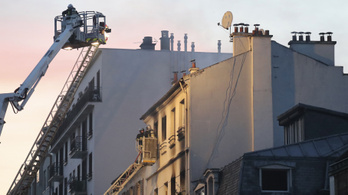 Súlyos lakástűz volt Párizs külvárosában