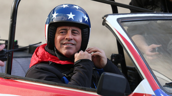 Óriásgázsiért marad a Top Gearben a Jóbarátok Joey-ja