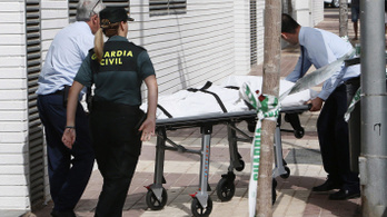 Gyerekei próbálták védeni a szúrásoktól a Spanyolországban meggyilkolt magyar nőt