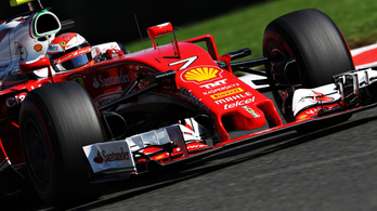 Räikkönen nyerte a harmadik edzést, a Mercedes szimulált