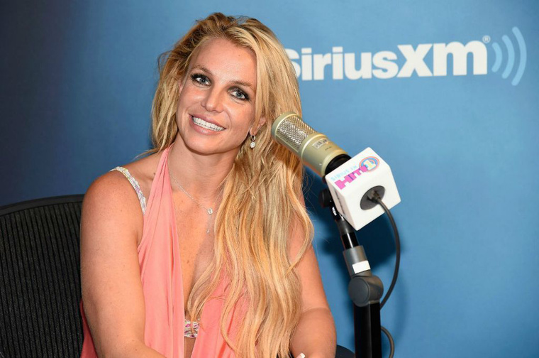 Britney Spears szemét is volt pár éve megfigyelni. Vajon sikerült?