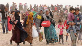 Amnesty: 75 ezer menekült ragadt a szíriai-jordániai határon