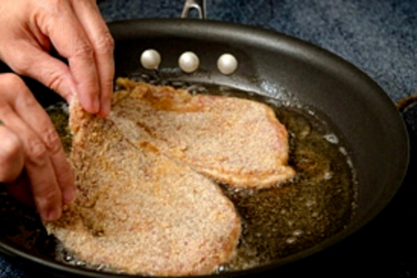 Így készítsd a tökéletes rántott húst