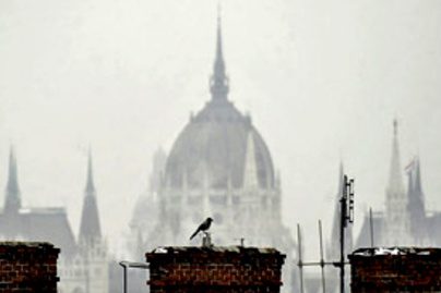 Piros jelzést kapott Budapest is! Még hol veszélyes ma a levegő minősége?