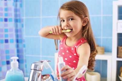 Hogyan lehetnek egészséges fogai a gyereknek? 5 dolog, amiről ne feledkezz el