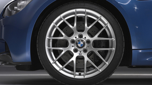BMW: kormányzott kereket hajtani?