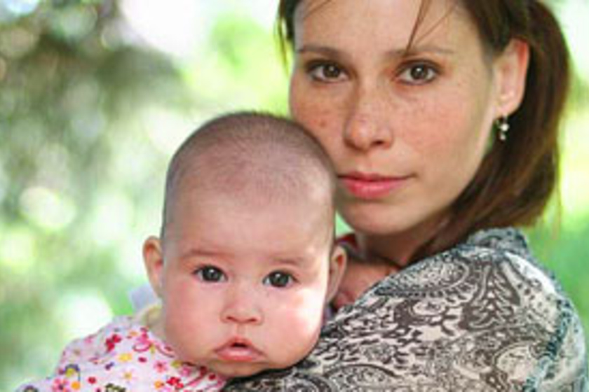 Tündéri babafotók! Kecskés Karina kislánya tiszta anyja
