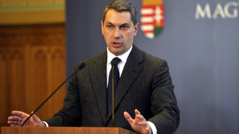 A Fidesz elkezdte látványosan nyomatni, hogy brutális, háborús, hiperdurva kampány jön