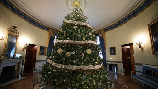 Így díszítették fel karácsonyra Fehér Házat