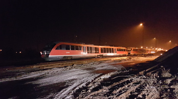 Ezért siklott ki a vonat Esztergomnál