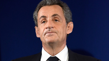 Bíróság elé állhat Sarkozy