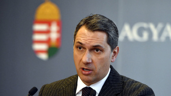 Lázár: Botrány, hogy az osztrákoknak jobb jár, mint a magyaroknak