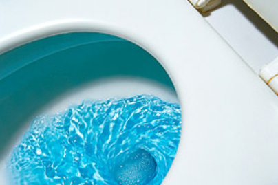 A legerősebb WC-tisztítók vízkő, baktériumok, kellemetlen szagok ellen