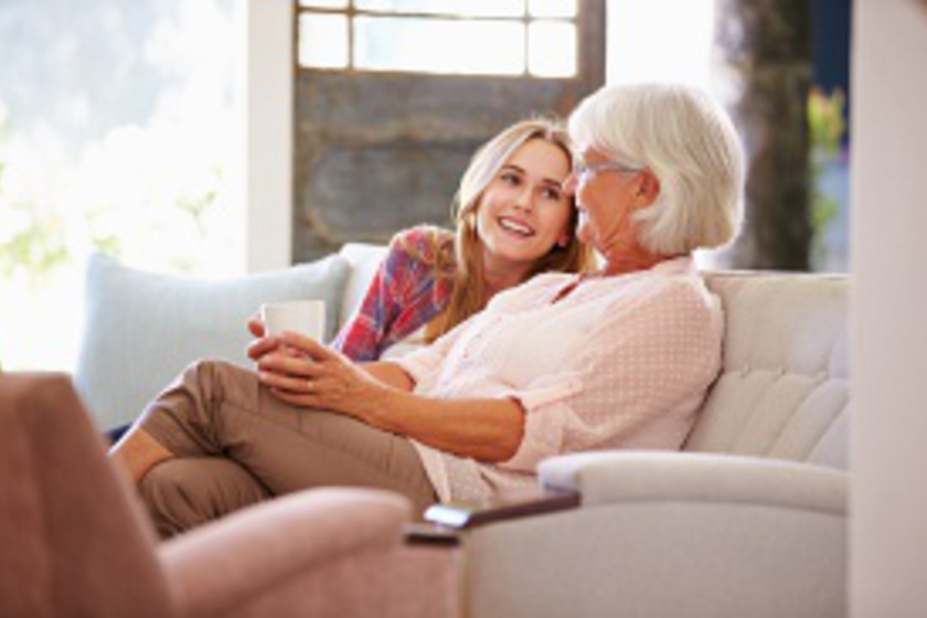  5 dolog, amit mindenképpen kérdezz meg a nagymamádtól, amíg lehet! Örökre emlékezni fogsz rá