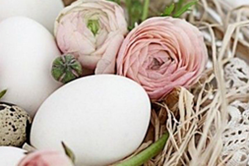 7 nagyon könnyen elkészíthető húsvéti dekoráció a lakásba, hófehér tojásokkal