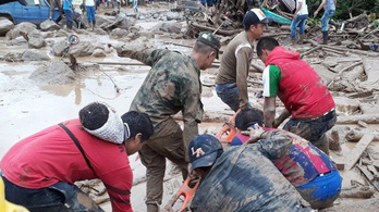 Kétszáz fölé emelkedett a kolumbiai árvíz áldozatainak száma