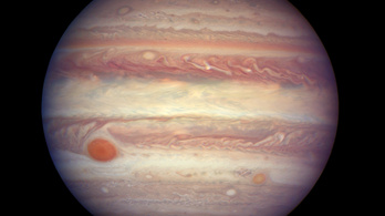 Gyönyörű új kép érkezett a Jupiterről