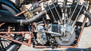 Szereted a régi motorokat?