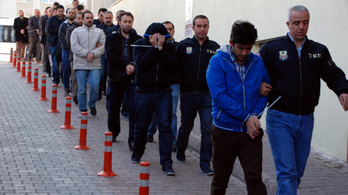 1628 embert vittek el a rendőrök Törökországban