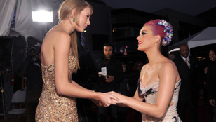 Ezt hívják úgy, hogy csoda: véget ért a Katy Perry és Taylor Swift között dúló cicaháború