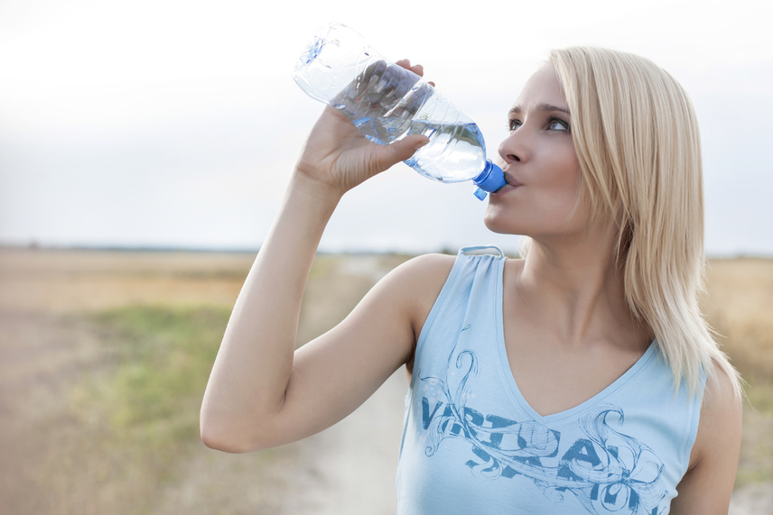 Segítünk kiszámolni, mennyi vizet kell innod, hogy sikeres legyen a fogyásod | Nosalty