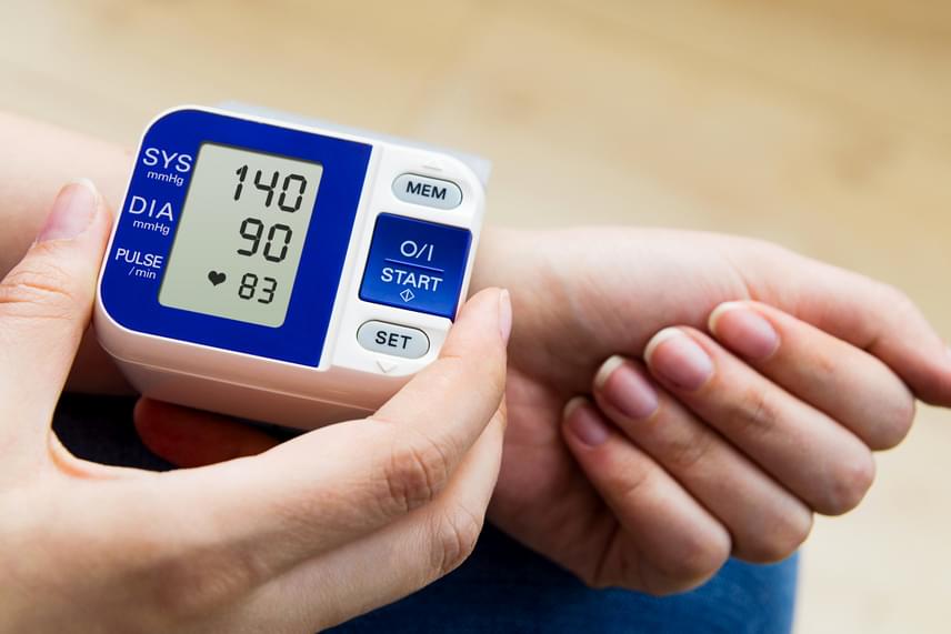 magas vérnyomás kezelése eszközökkel magas vérnyomás alacsony vérnyomás