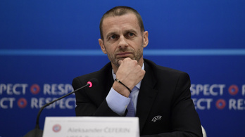 Az UEFA is nemet mond a modern futballra: nem kell a BL-be a videóbíró!