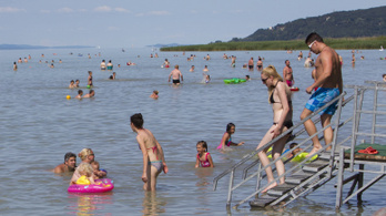 A magyarok fele nem tervez nyaralni idén