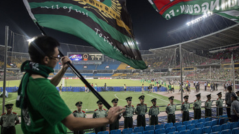 A kínaiak eszement pénzeket ölnek a futballba