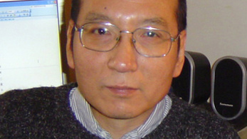 Halálos beteg, ezért kiengedték a bebörtönzött kínai Nobel-békedíjast