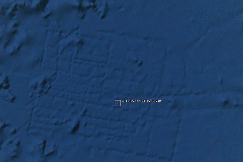 Földönkívüli leszállópályát találtak az internezetők - Bizarr Google Earth-találatok