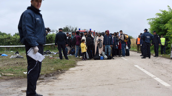 EU-bíróság: Horvátországnak nem szabadott volna továbbengednie a menekülteket