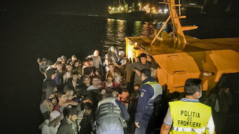 A Fekete-tengeren át is elkezdtek Európába érkezni a menekültek