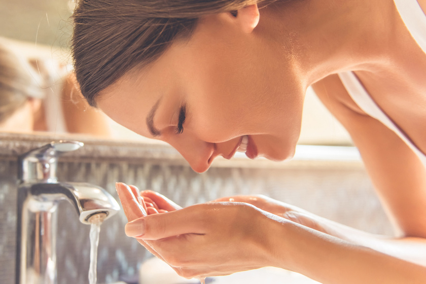 6 dolog, amit a legtöbben elrontanak az arcmosásban - Pirosságot és irritációt is okozhat, ha így csinálod