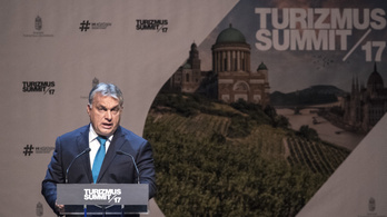 Orbán: Nem szolgálhatjuk fel papírtányéron az aranyalmánkat, legalább ezüsttálca kell
