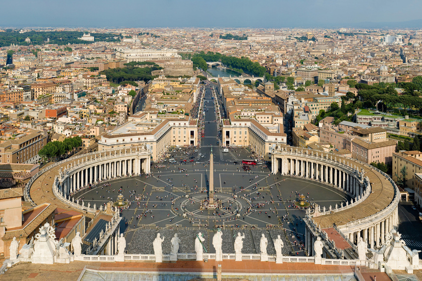 7 rejtélyes dolog, amit a Vatikánban őriznek: már több is látható közülük!