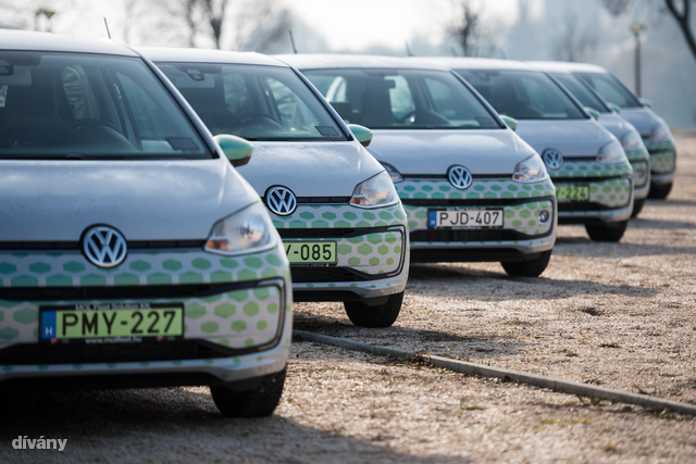 A terv az, hogy két éven belül 600 autóval lesznek jelen Budapesten. 
