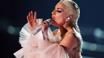 Se Berlinben, se Párizsban nem fog koncertezni Lady Gaga