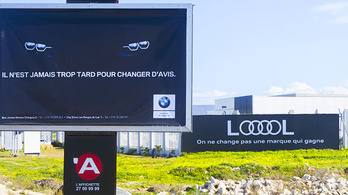 Plakátháború az Audi és a BMW között