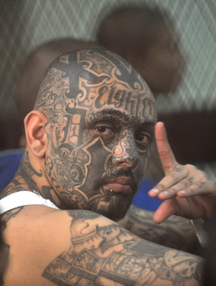 Gyilkosok tetoválásai Guatemala börtöneiből