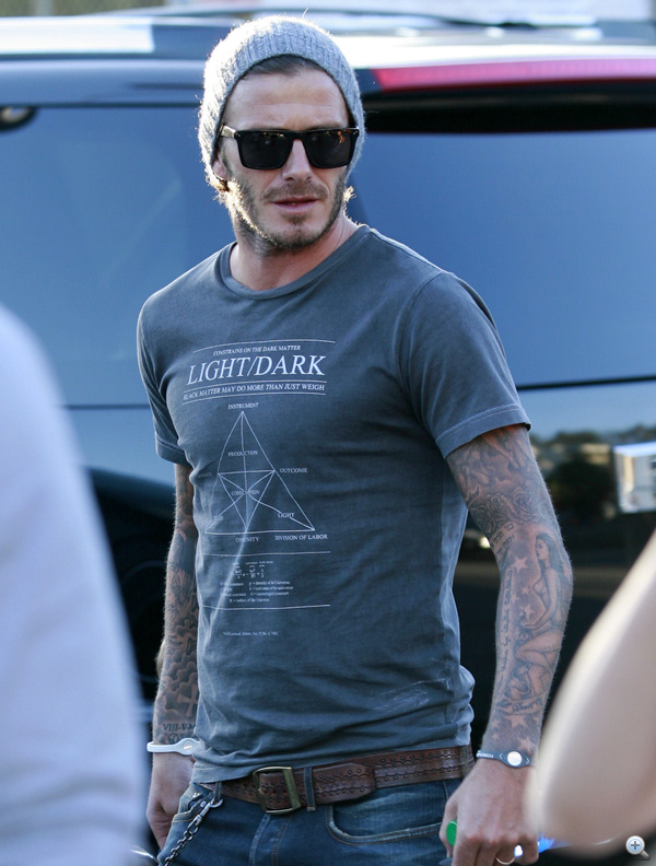 David Beckham kettőt hord a biztonság kedvéért