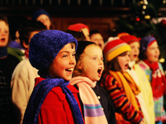 Még nem késő karácsonyi dalokat tanítani a gyereknek